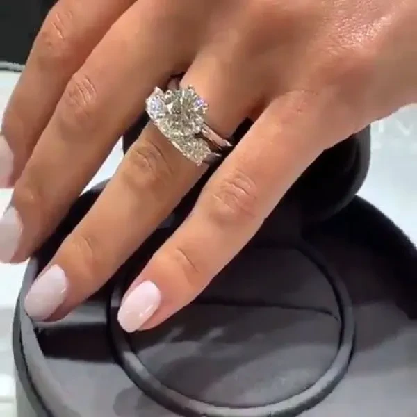 2CT Round Cut Moissanite Diamonds Cut Classis Ring 2piece