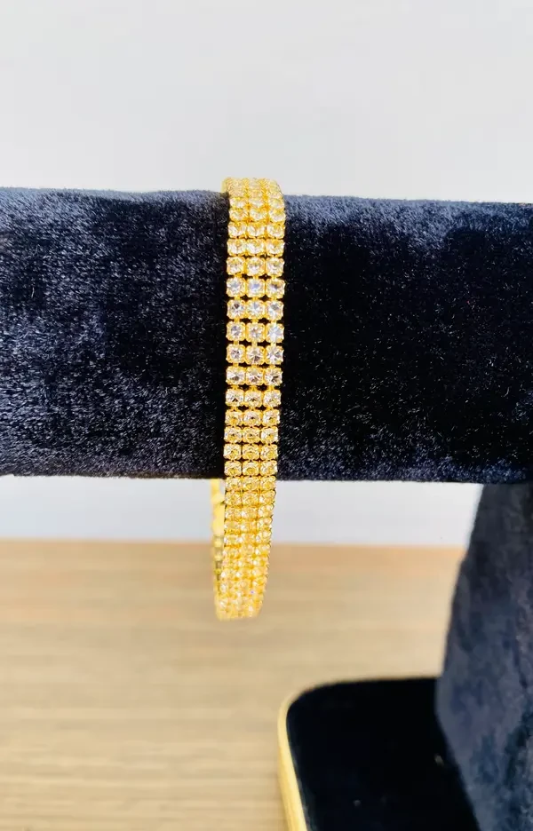 Get Traditional Gold-Plated Bracelet for Women