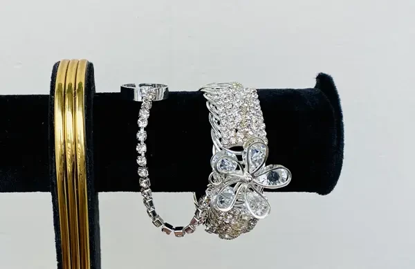 Buy Silver Color Premium Quality 2 in 1 Bangles with Ring 3