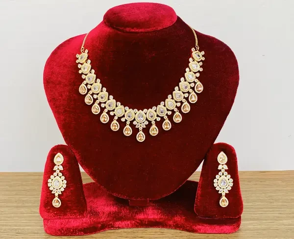 Buy Silver Stone Jewellery Set