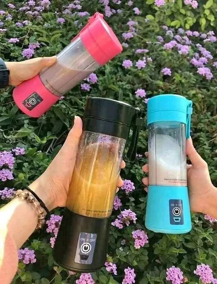 Portable  Rechargeable Battery Juice Blender 1