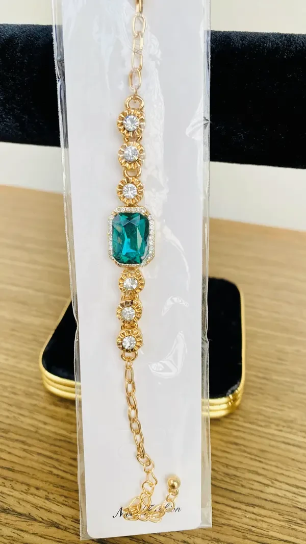 Get Beautiful Gem Studded Golden Bracelet 0