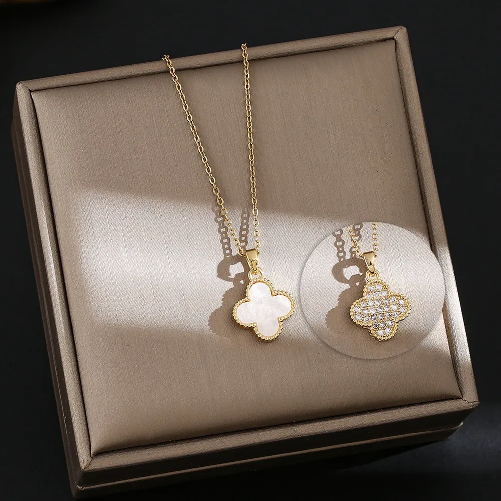 Clover Pendant Clavicle Necklace 0