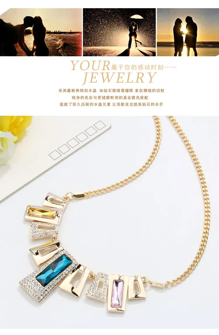 Geometric Clavicle Necklace With Crystal 1