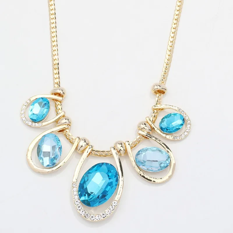 Big Crystal Clavicle Necklace 0