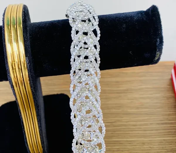 Buy Cubic Zirconia Classic Bracelet for Girls 1