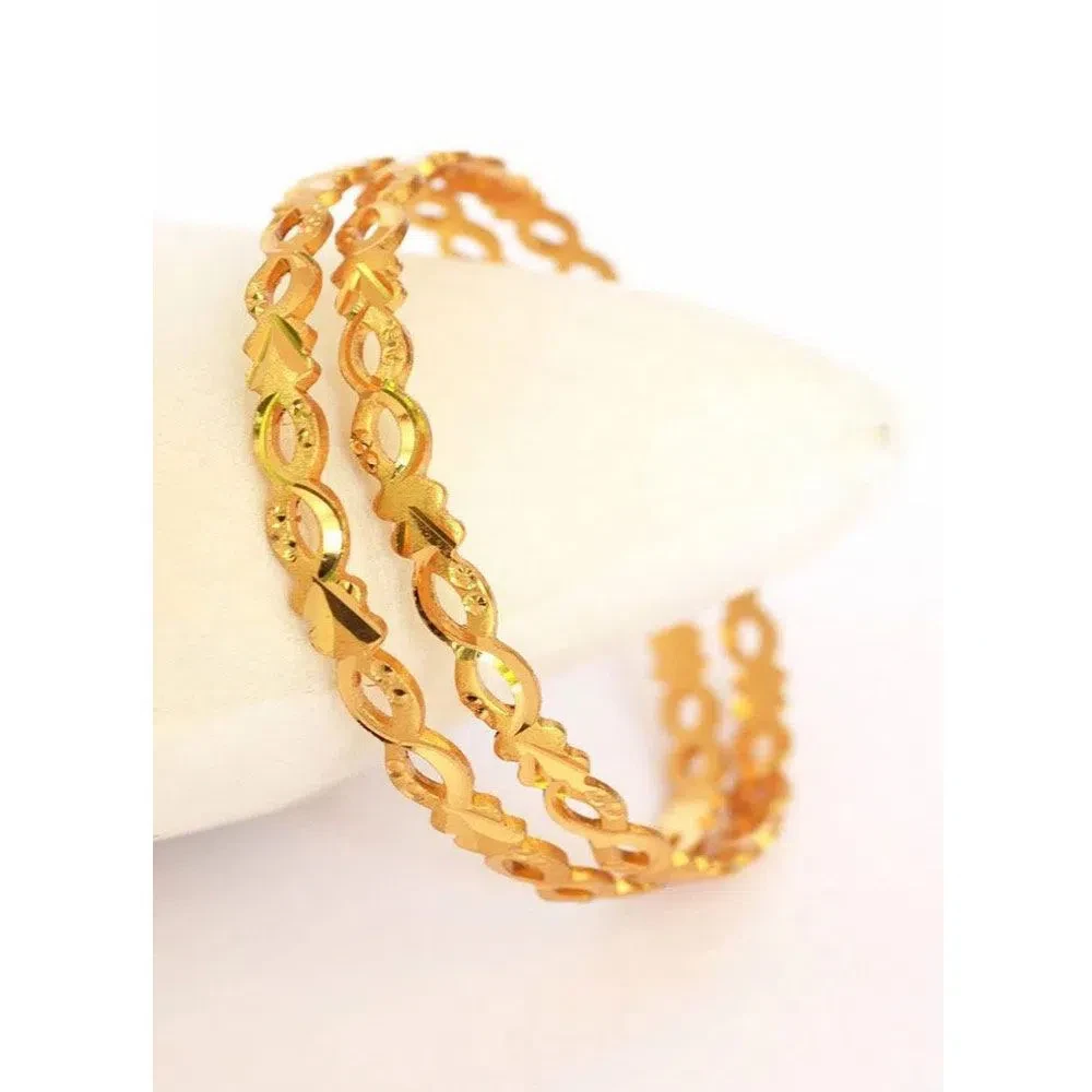 Beautiful Gold Plated Bangles Set of 2 With Machine Cut Design