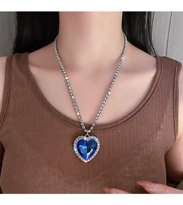 Titanic Blue Heart of Ocean Crystal Costume Necklace 1