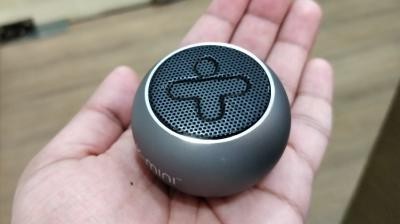 X-Mini Click 2 Bluetooth Speaker 2