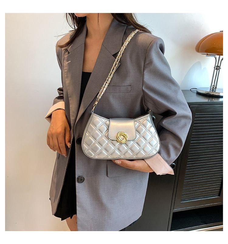 New Fashionable Shoulder Bag 0