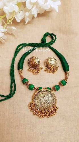 Ladies Stylish Antic Necklace With Earrings 1