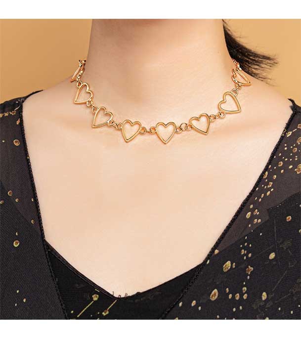 Elegant and Trendy Neckpiece For Girls and Women 3